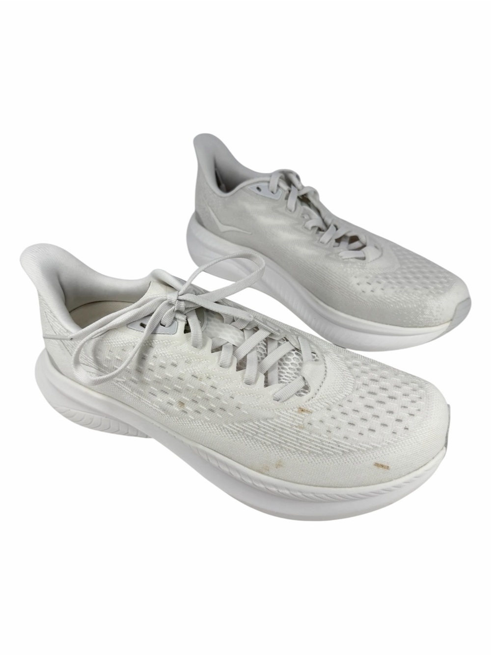 FLAWED Hoka Women's Mach 6 LA White Shoes Size 9.5B